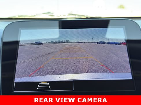 Used 2024 Chevrolet Malibu LT FWD image 18