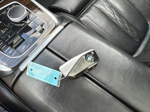 Used 2026 BMW X7 xDrive40i AWD/4WD image 91