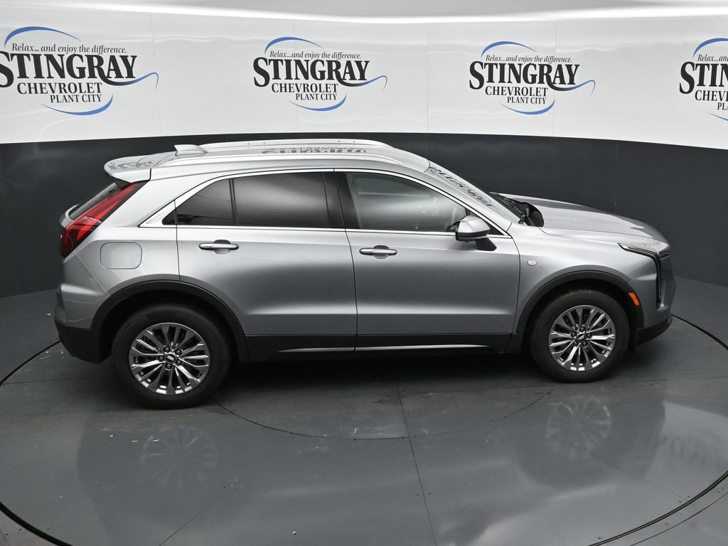 Used 2025 Cadillac XT4 Premium Luxury FWD image 28