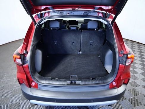 Certified 2025 Ford Escape Platinum AWD/4WD image 8