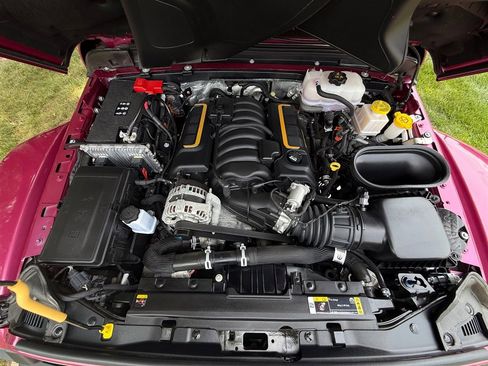 Used 2024 Jeep Wrangler Unlimited Rubicon 392 image 77