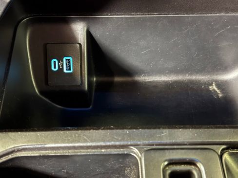 Used 2022 Ford F150 XLT w/ Equipment Group 302A High AWD/4WD image 37