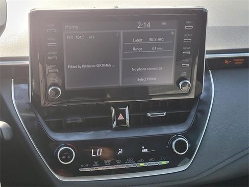 Used 2020 Toyota Corolla SE image 19