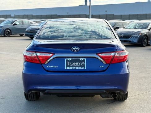 Used 2016 Toyota Camry SE image 6