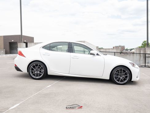 Used 2018 Lexus IS 300 AWD w/ Comfort Package image 8
