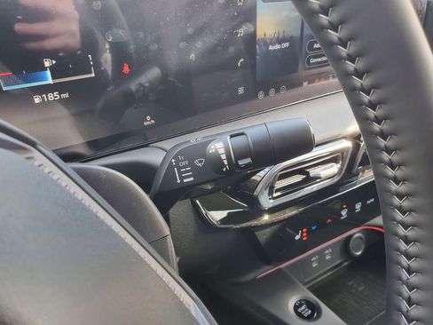 New 2026 Nissan Sentra SV w/ SV Convenience Package FWD image 22