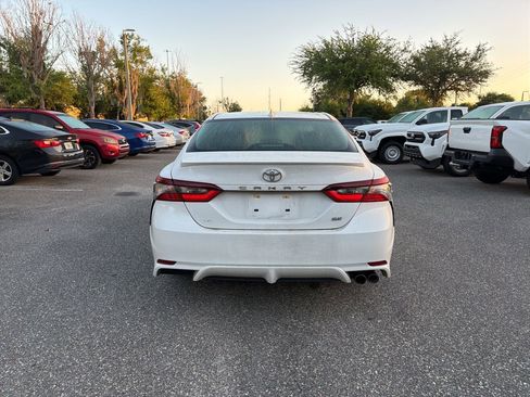 Used 2023 Toyota Camry SE w/ Convenience Package image 4