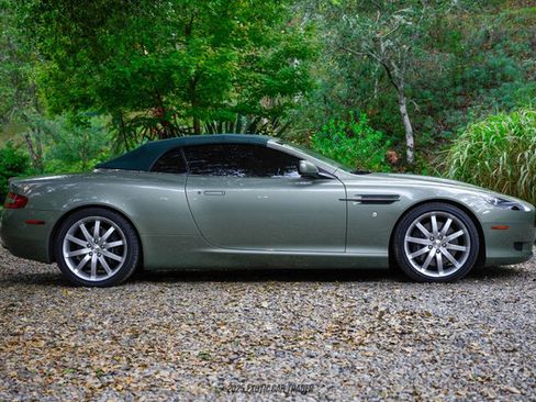 Used 2006 Aston Martin DB9 Volante RWD image 22