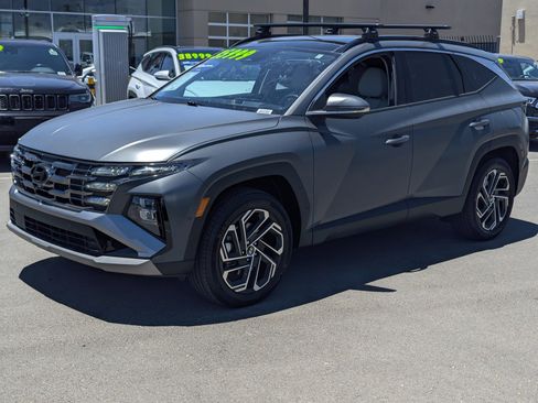 Used 2025 Hyundai Tucson Limited AWD/4WD image 5