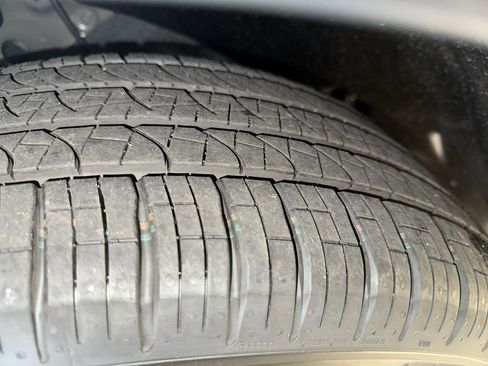 New 2025 Kia Telluride S image 11