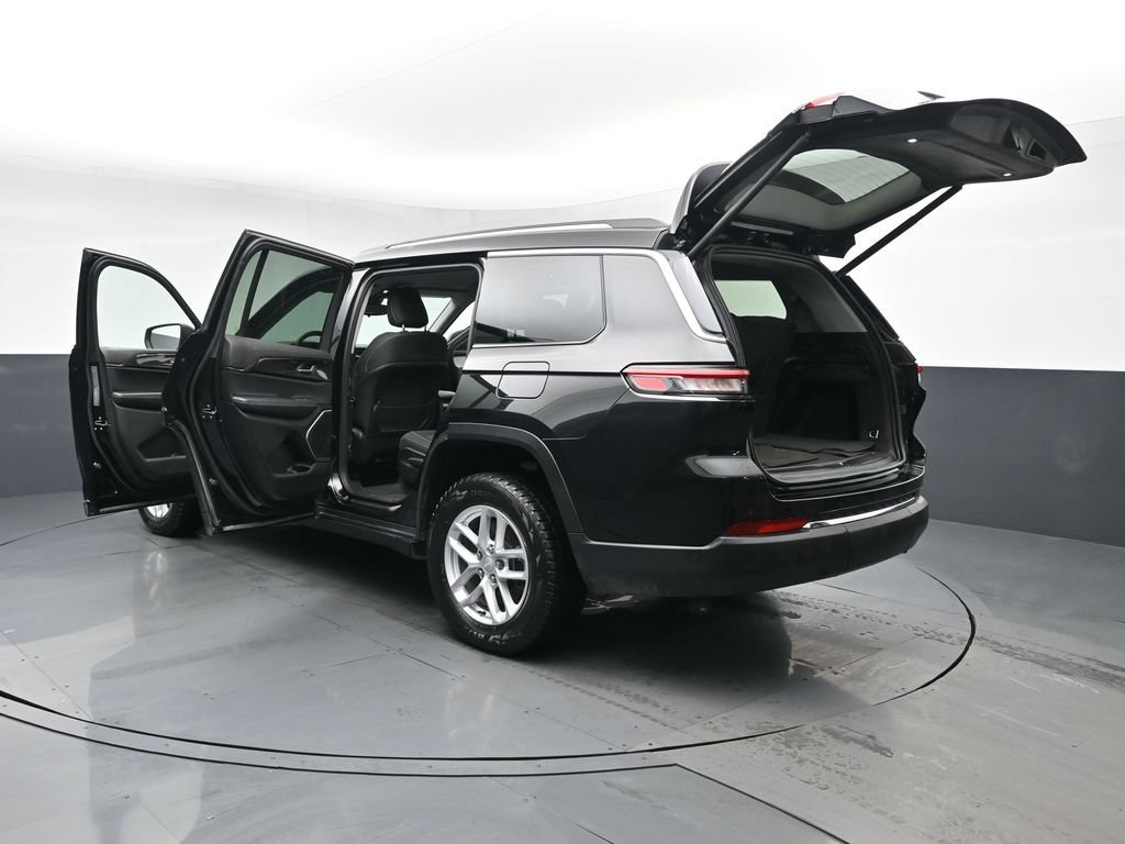 Used 2022 Jeep Grand Cherokee L Laredo w/ Luxury Tech Group I AWD/4WD image 33