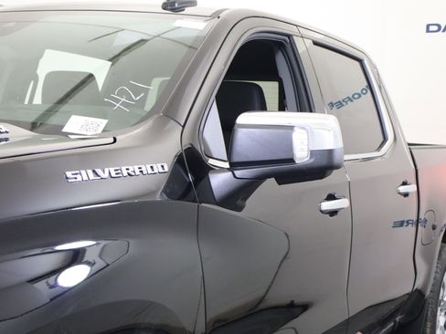 New 2026 Chevrolet Silverado 1500 LTZ w/ LTZ Premium Package AWD/4WD image 12