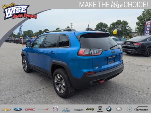 Used 2019 Jeep Cherokee Trailhawk w/ Comfort/Convenience Group AWD/4WD image 5