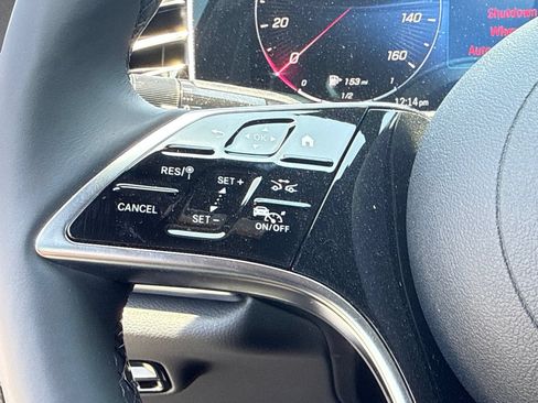 Used 2025 Mercedes-Benz E 350 Sedan image 23