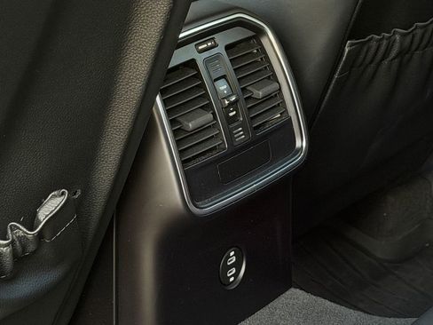 Used 2020 Porsche Macan GTS w/ Sport Chrono Package image 35