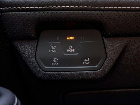 New 2024 Volkswagen Atlas Cross Sport SEL R-Line image 18