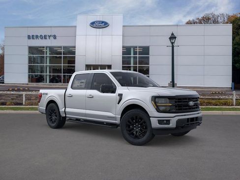 New 2025 Ford F150 XLT w/ Equipment Group 302A MID image 6