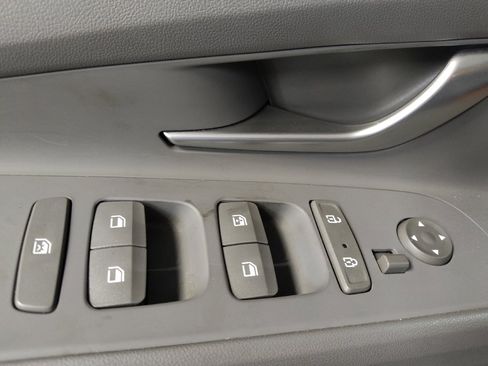 Used 2023 Hyundai Elantra SEL image 27