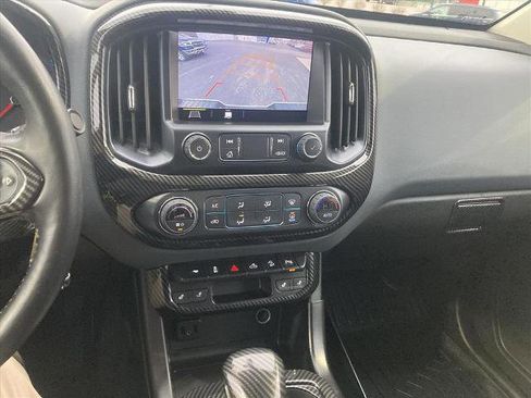 Used 2022 Chevrolet Colorado Z71 image 23