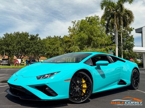 Used 2021 Lamborghini Huracan EVO RWD image 10
