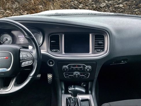 Used 2022 Dodge Charger R/T w/ Blacktop Package image 6