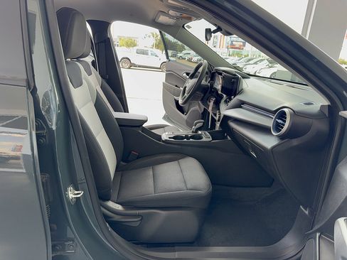 Used 2025 Chevrolet Trax LS FWD image 13