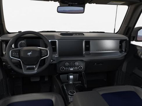 New 2024 Ford Bronco Outer Banks image 7