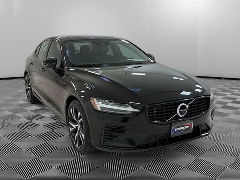 Used 2021 Volvo S60 T8 R-Design Expression AWD/4WD image 7