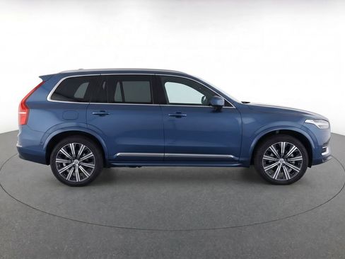 Used 2024 Volvo XC90 B6 Plus w/ Protection Package Premier AWD/4WD image 8