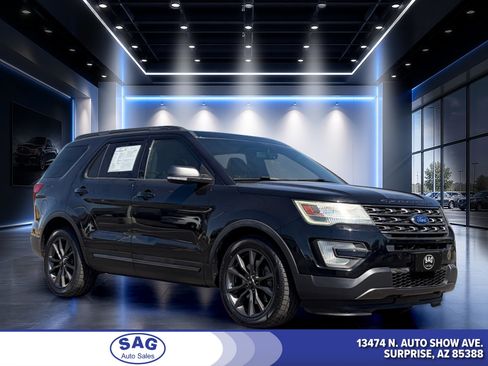 Used 2017 Ford Explorer XLT w/ Equipment Group 202A FWD image 1