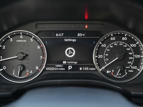 Used 2024 Mitsubishi Outlander AWD image 23
