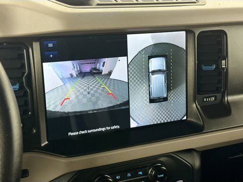 Used 2022 Ford Bronco Wildtrak image 27