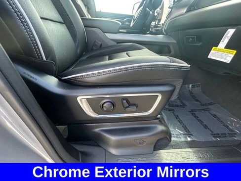 Used 2025 RAM 1500 Laramie image 27