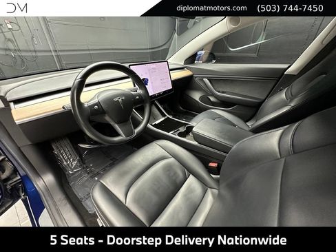 Used 2018 Tesla Model 3 Long Range RWD image 16