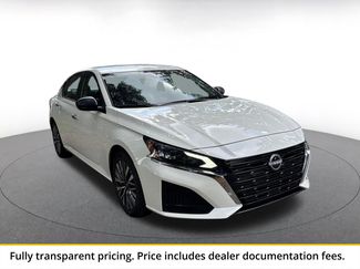 Used 2025 Nissan Altima 2.5 SV FWD video 1