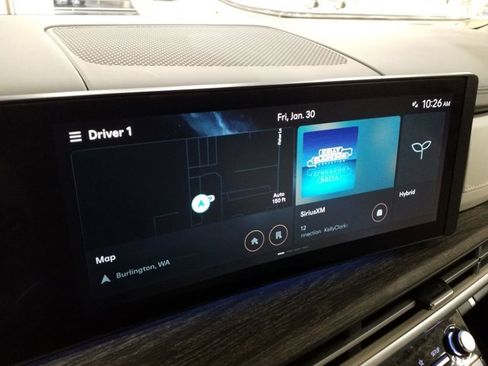 Certified 2025 Hyundai Santa Fe Limited image 6