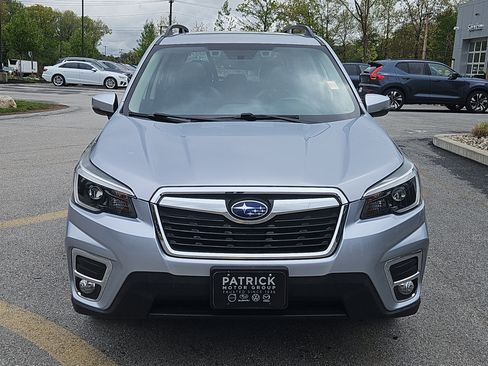 Used 2021 Subaru Forester Limited AWD/4WD image 2