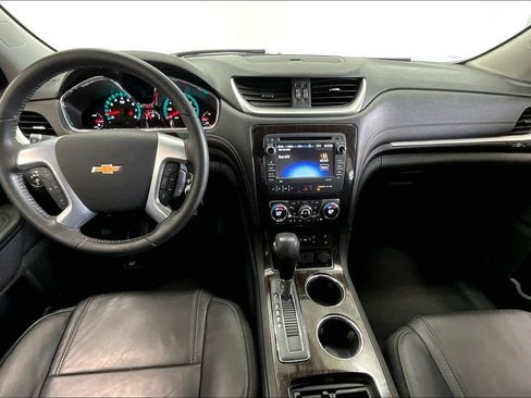 Used 2015 Chevrolet Traverse LT w/ LPO, 'HIT The Road' Package AWD/4WD image 15