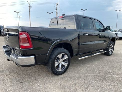 Used 2019 RAM 1500 Laramie AWD/4WD image 6