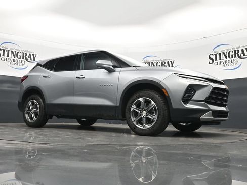 Used 2025 Chevrolet Blazer LT FWD image 26
