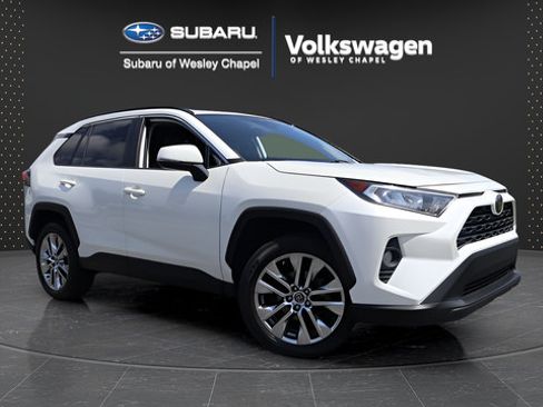 Used 2021 Toyota RAV4 XLE Premium FWD image 1