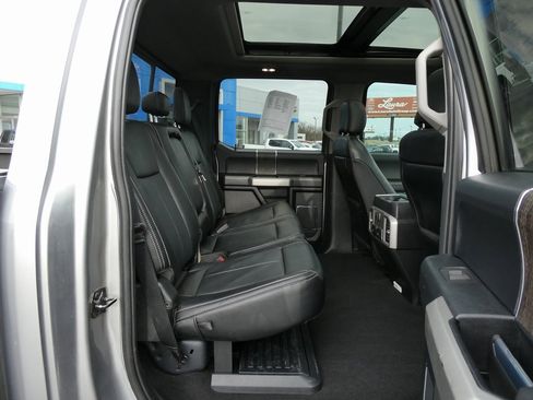 Used 2020 Ford F350 Lariat w/ Lariat Ultimate Package image 17