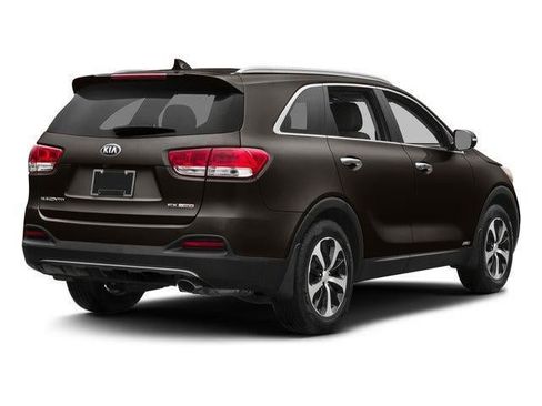 Used 2016 Kia Sorento EX AWD/4WD image 3
