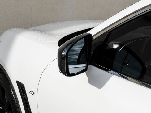 Used 2015 INFINITI QX70 2WD w/ Premium Package image 44