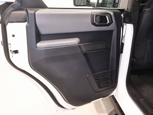 Used 2022 Ford Bronco 4-Door image 12