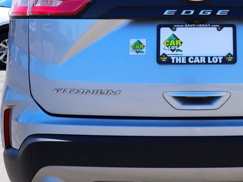 Used 2021 Ford Edge Titanium w/ Cargo Accessory Package FWD image 19
