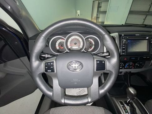 Used 2013 Toyota Tacoma 2WD Access Cab w/ SR5 Pkg image 14