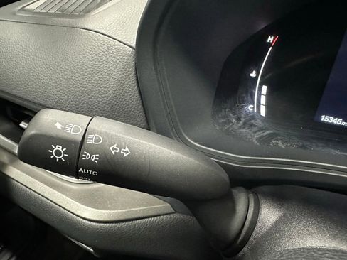 Used 2025 Toyota Grand Highlander AWD image 21