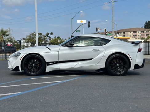 Used 2024 Toyota Supra RWD image 2