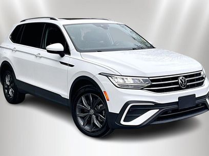 Used 2022 Volkswagen Tiguan SE